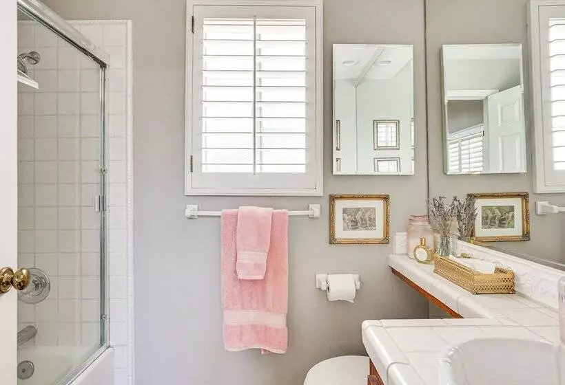 Escondido Home: Private Pool, 2 Grills & Fire Pit!