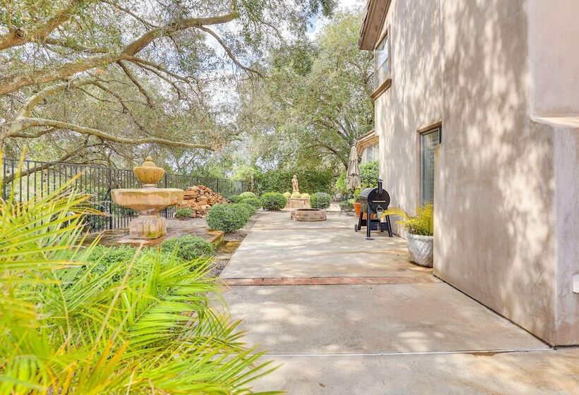 Escondido Home: Private Pool, 2 Grills & Fire Pit!