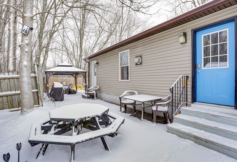 Family Home In Blossvale W/ Oneida Lake Access!