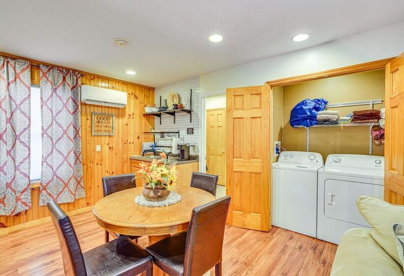 Family Home In Blossvale W/ Oneida Lake Access!