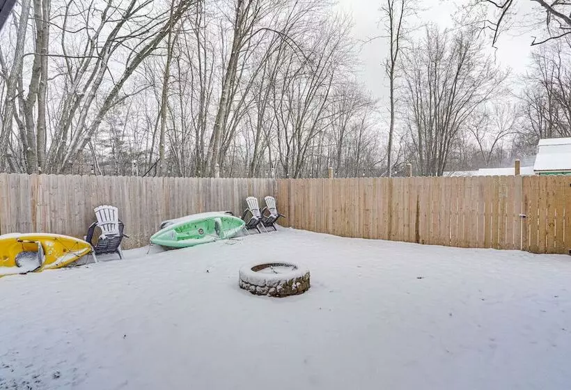 Family Home In Blossvale W/ Oneida Lake Access!