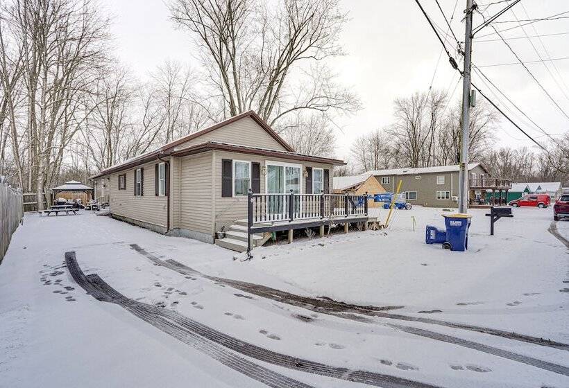 Family Home In Blossvale W/ Oneida Lake Access!