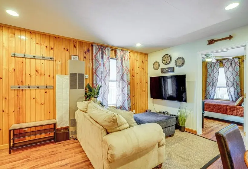 Family Home In Blossvale W/ Oneida Lake Access!