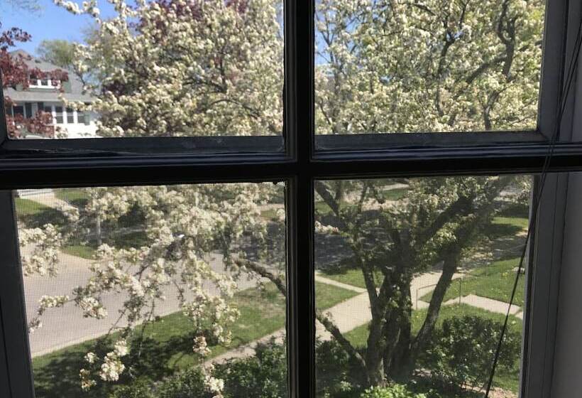 客栈 Beautiful Luxury Suite A Shorewood Home