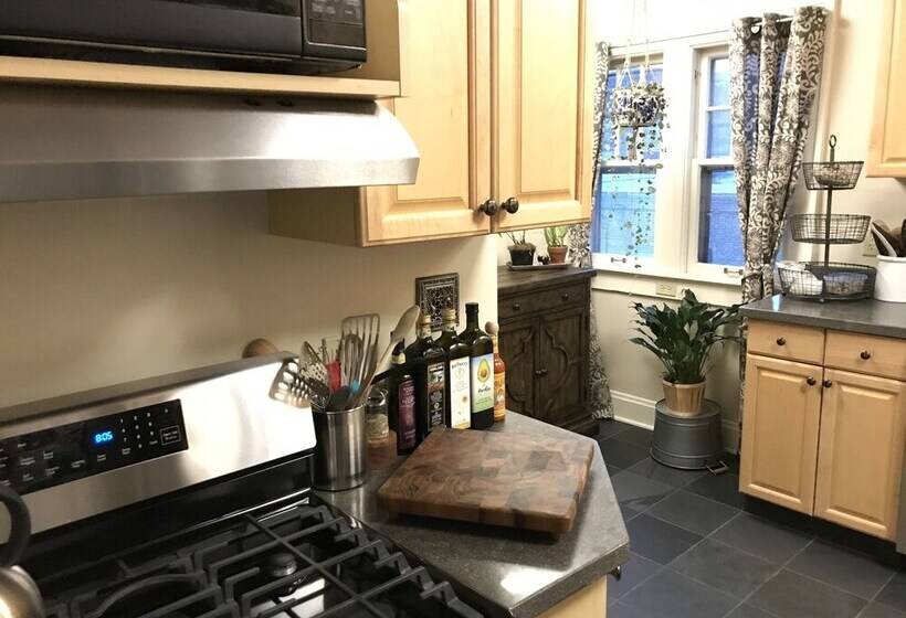 客栈 Beautiful Luxury Suite A Shorewood Home