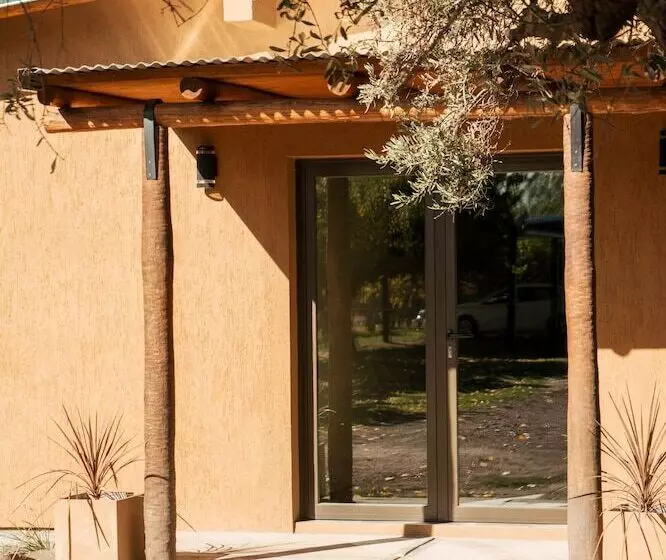 Hostelli Posada Bonarda