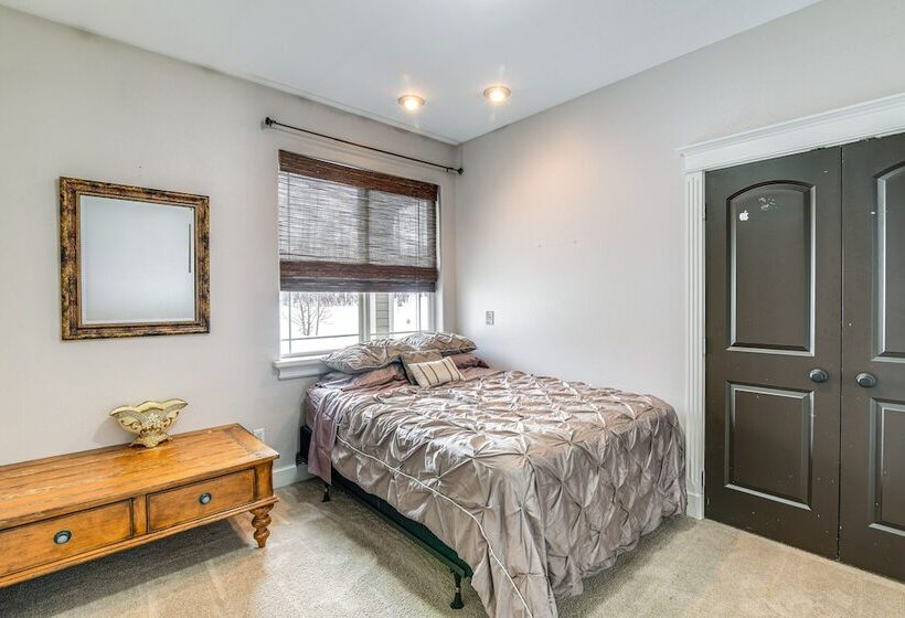 Inviting Wasilla Vacation Rental: 6 Mi To Big Lake