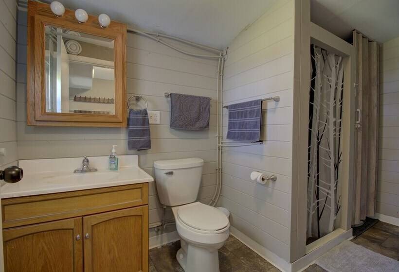 Legacy Lakeside Resort