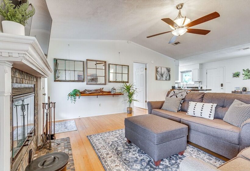 Milton Waterfront Home W/ Dock & Outdoor Kitchen!