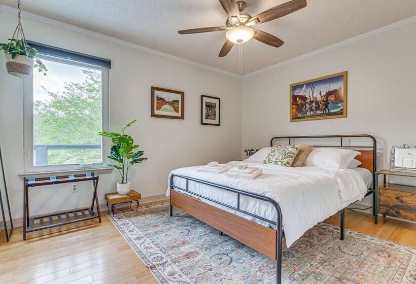 Milton Waterfront Home W/ Dock & Outdoor Kitchen!