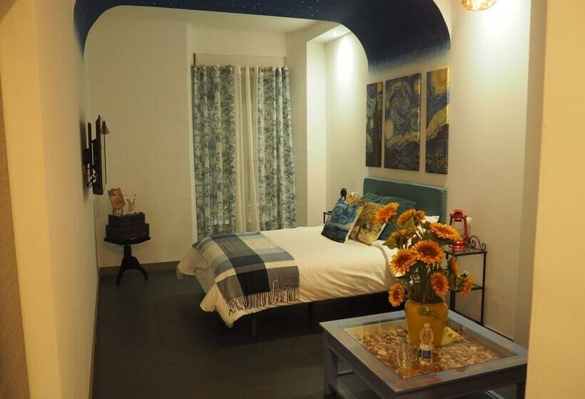 Molucano Themed Rooms