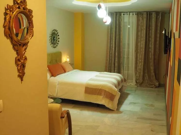 Molucano Themed Rooms