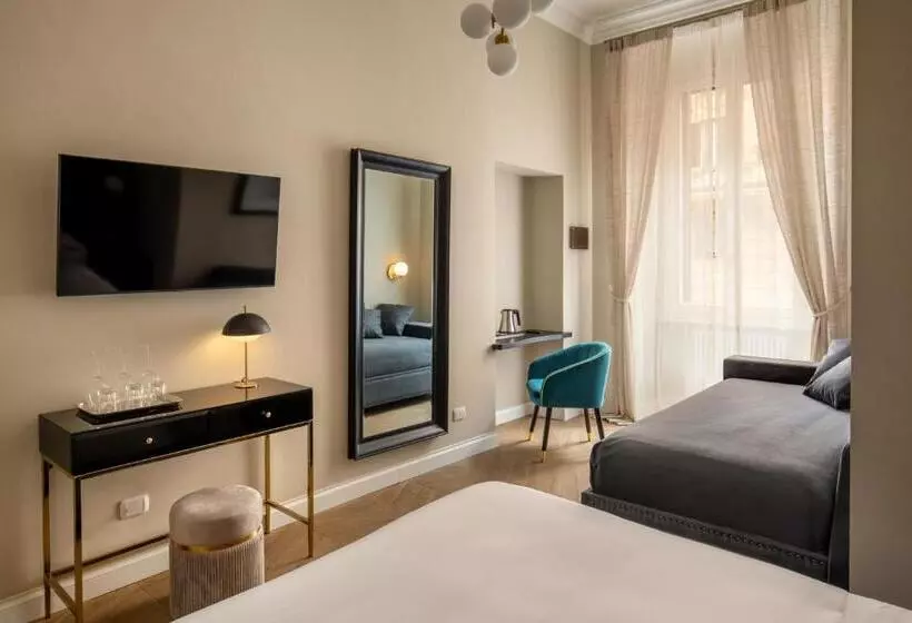 پانسیون Porta Castello Suites