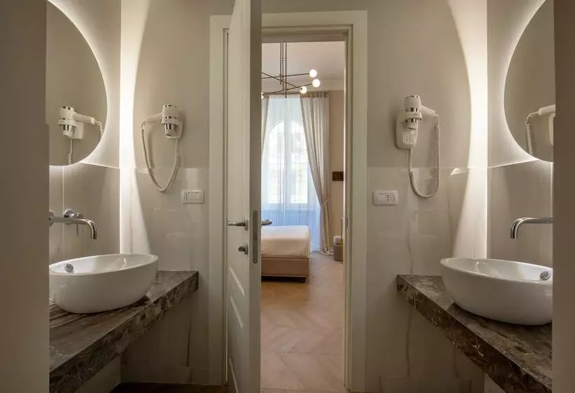 پانسیون Porta Castello Suites