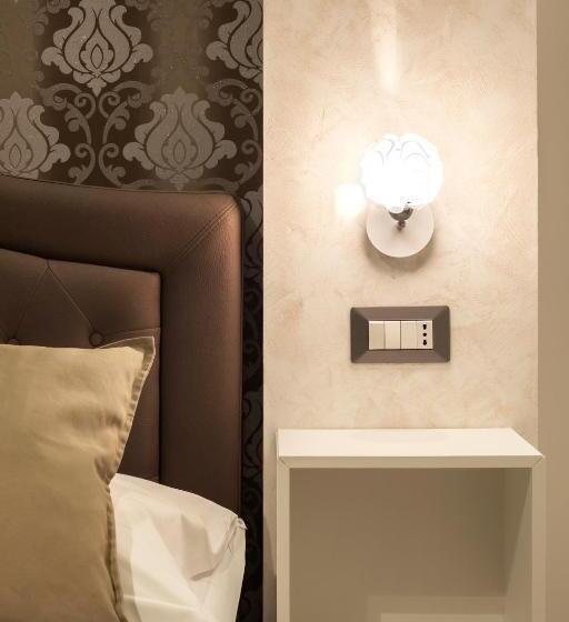 پانسیون Inn Rhome S Pietro Suites