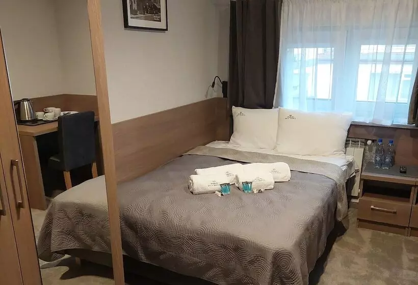 Majatalo Willa Marcel Park