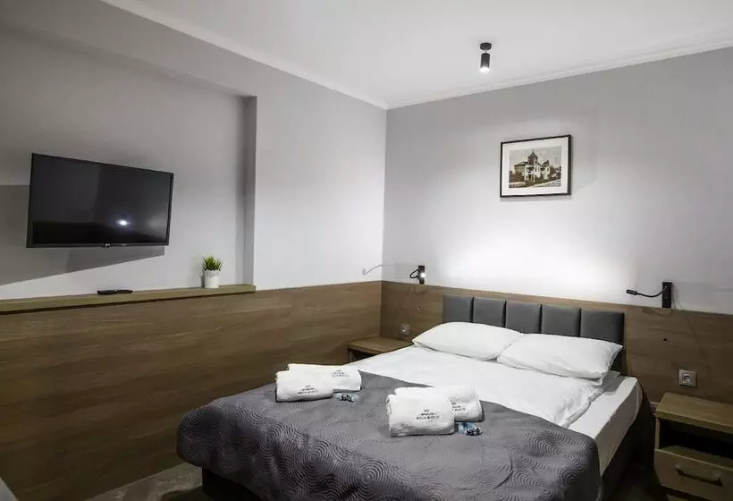 Majatalo Willa Marcel Park