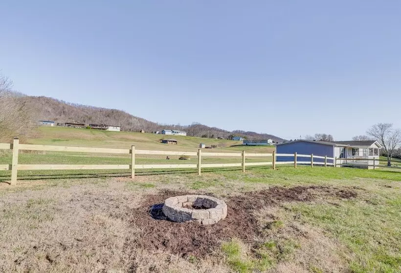 Pet Friendly Countryside Haven Near Cherokee Lake!