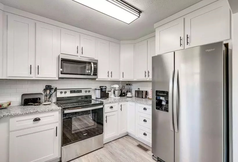 Pet Friendly Countryside Haven Near Cherokee Lake!