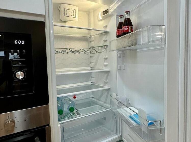 إقامة House In Croydon Welcomes You To Comfort And Style