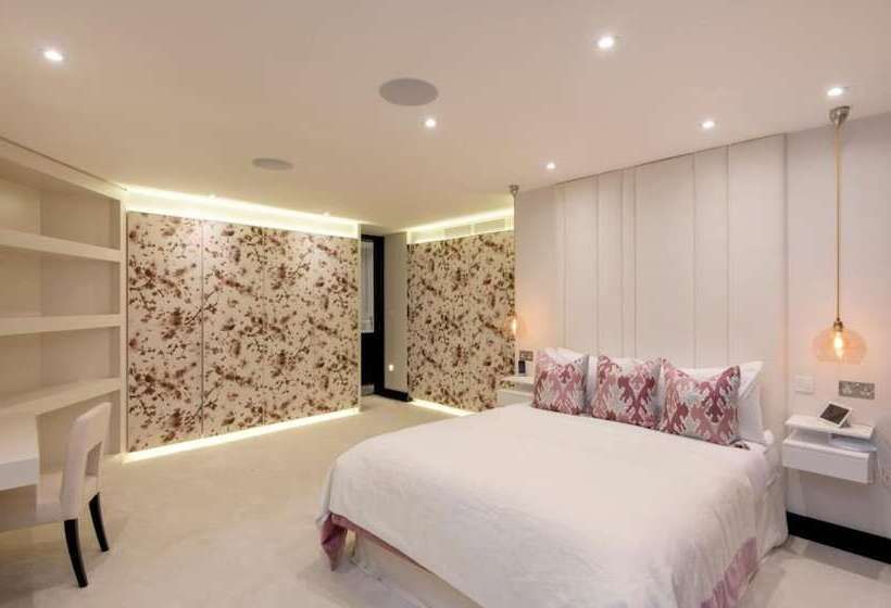 اقامتگاه Stunning 5 Bed House In London