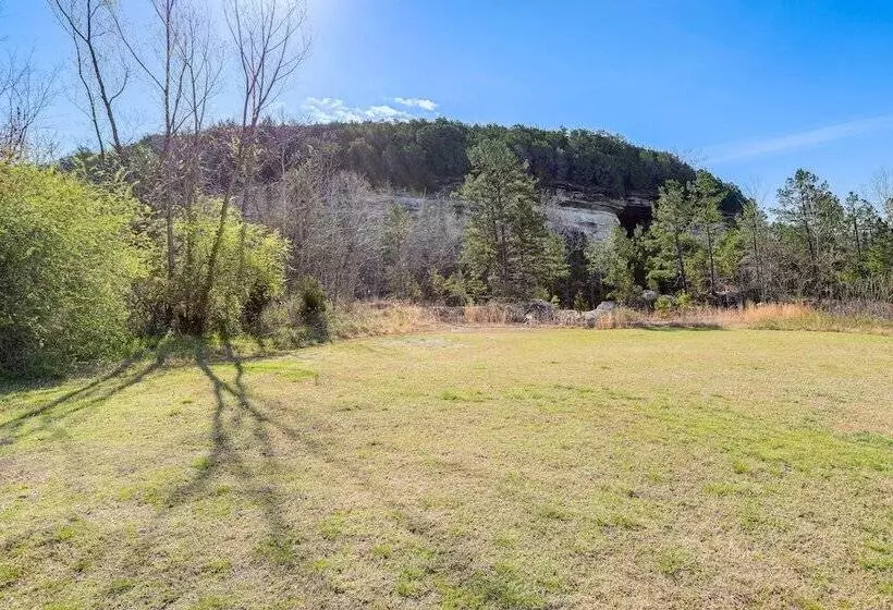 Serene Guion Cabin < 1 Mi To The White River!