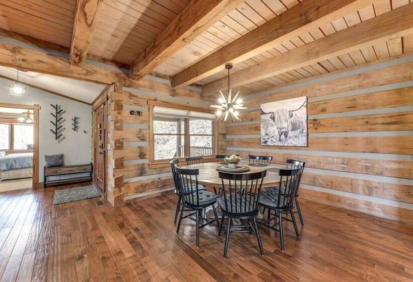 Spacious Maggie Valley Cabin W/ Waterfall On Site!
