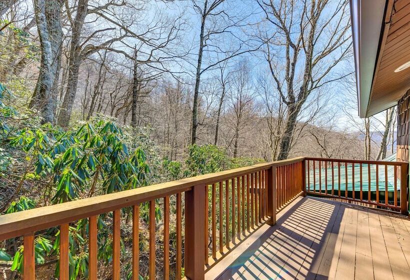 Spacious Maggie Valley Cabin W/ Waterfall On Site!