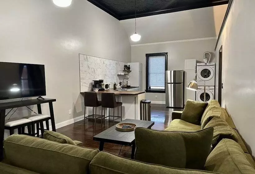 The Mercantile On The Katy Trail