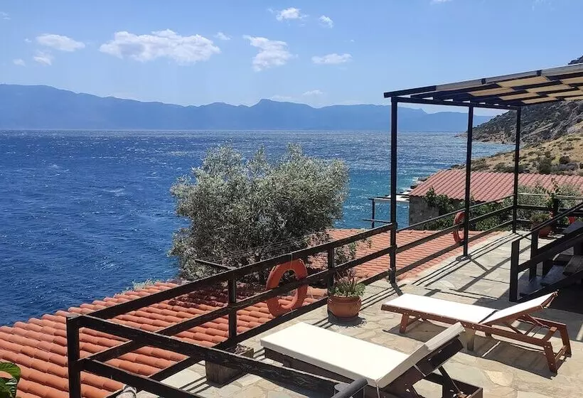 Agrilia Koromili Retreat