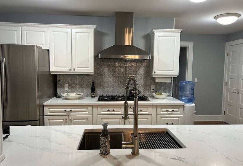 住宿加早餐  37 Oak Ridge House