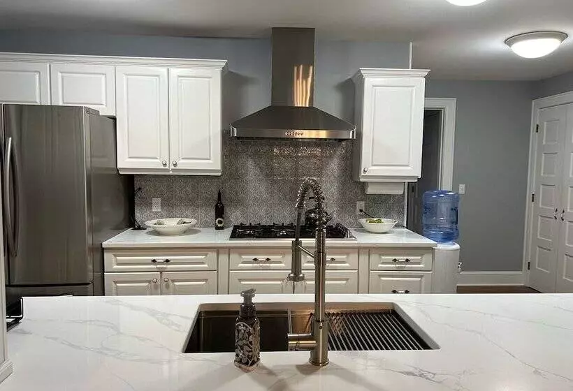 Aamiaismajoitus (B&B) 37 Oak Ridge House