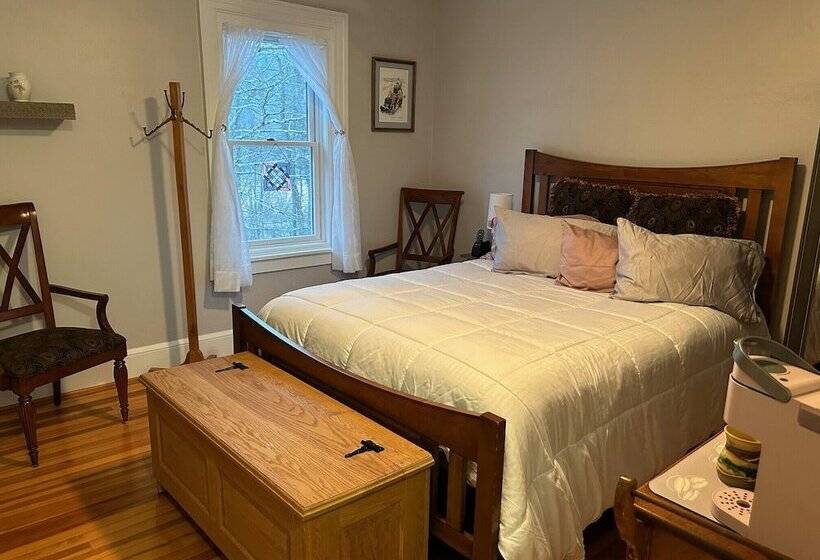 住宿加早餐  37 Oak Ridge House