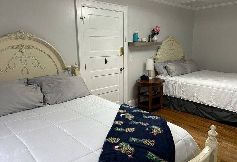 住宿加早餐  37 Oak Ridge House