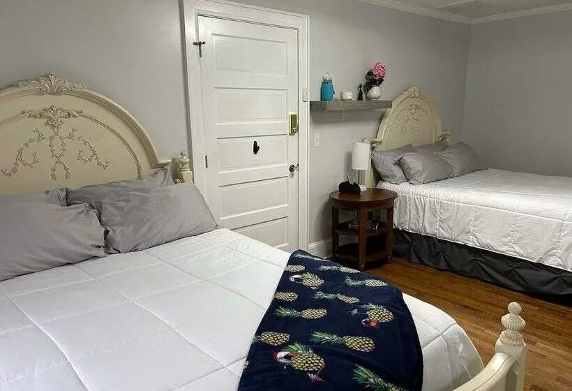 Aamiaismajoitus (B&B) 37 Oak Ridge House