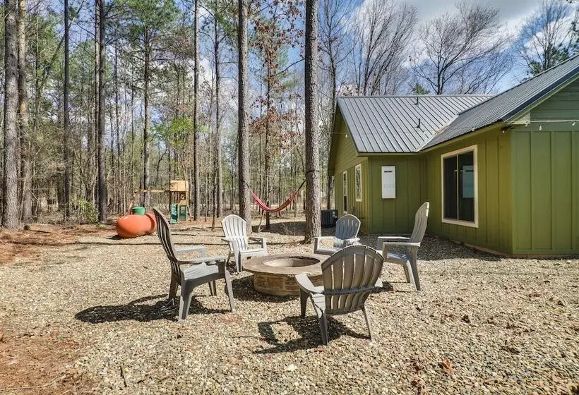 Chic Forest Hideaway In Broken Bow W/ Hot Tub