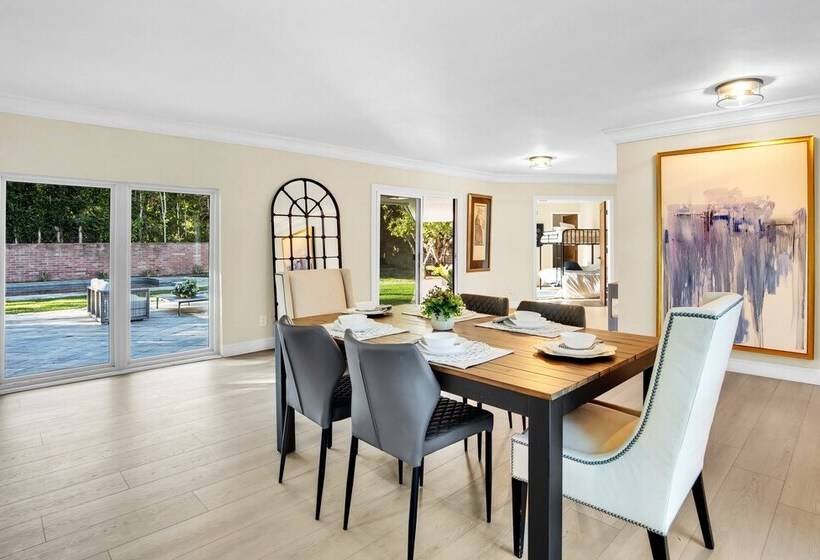 Forman By Avantstay Pool, Near Hollywood Studios