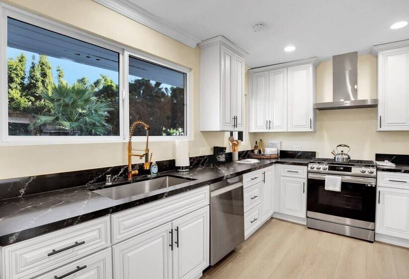 Forman By Avantstay Pool, Near Hollywood Studios