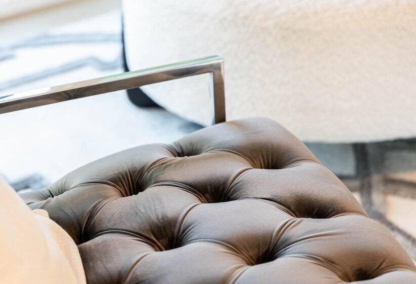 Forman By Avantstay Pool, Near Hollywood Studios