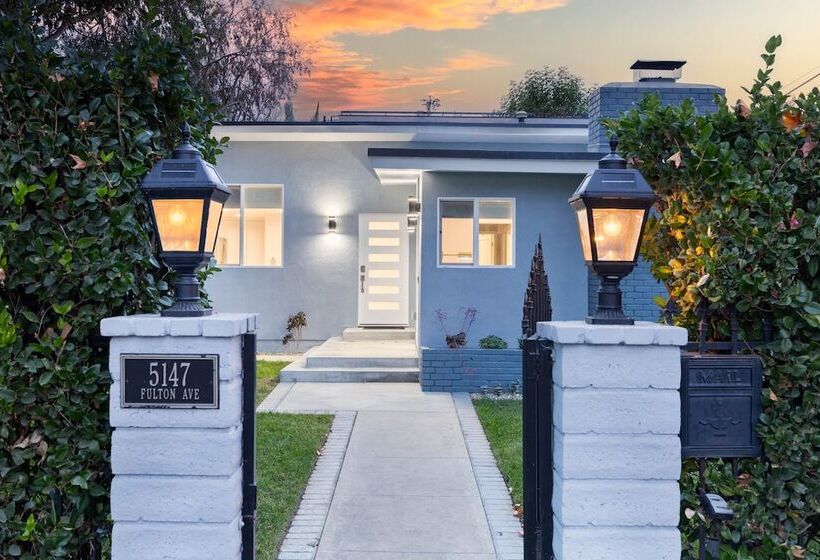 Fulton Buyout By Avantstay Sherman Oaks Estate + View