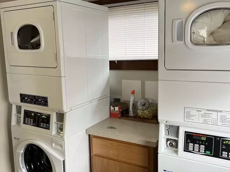 Hostelli Counting Z S