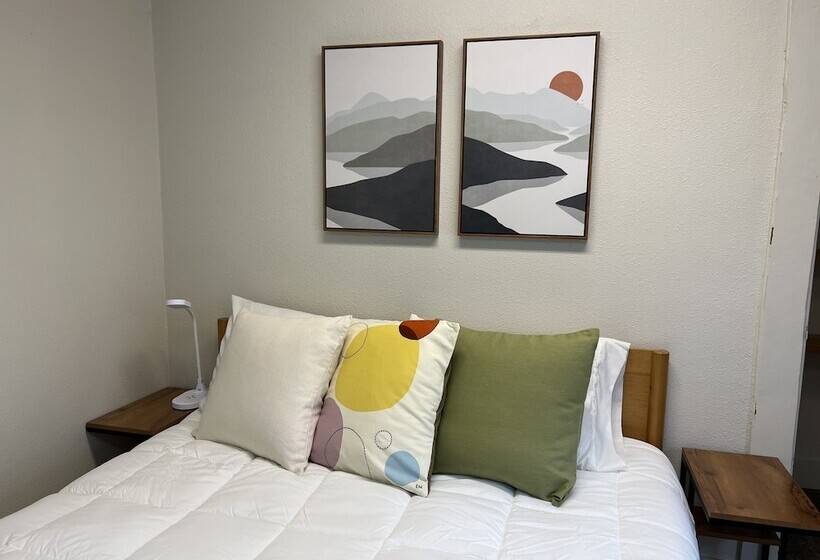 Hostelli Counting Z S