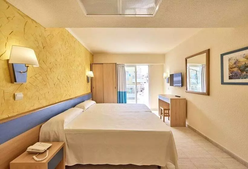 Hotelli Ahoi! Urban Beach