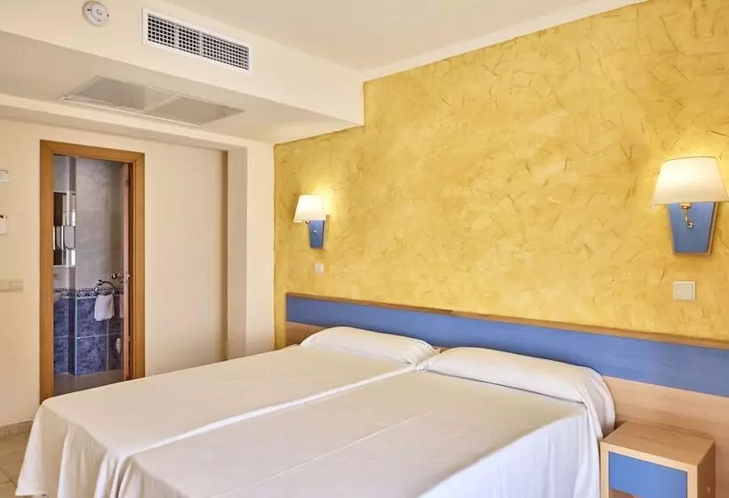 Hotelli Ahoi! Urban Beach