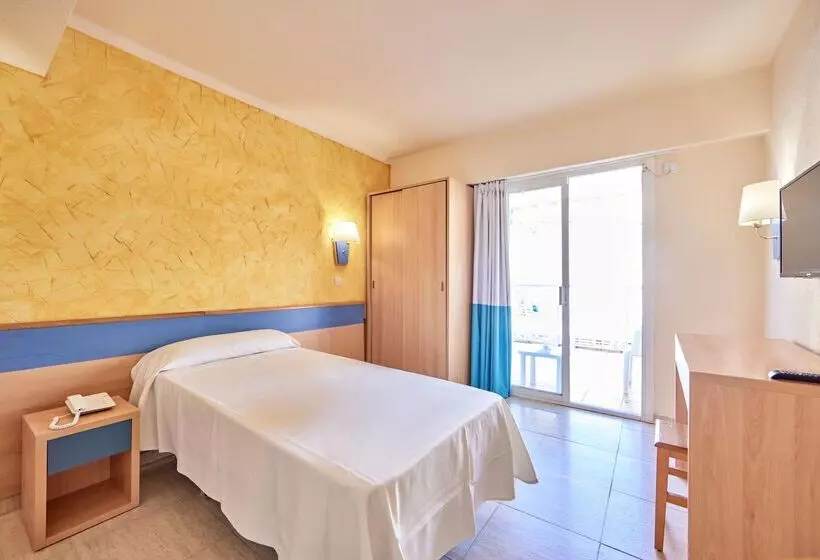 Hotelli Ahoi! Urban Beach