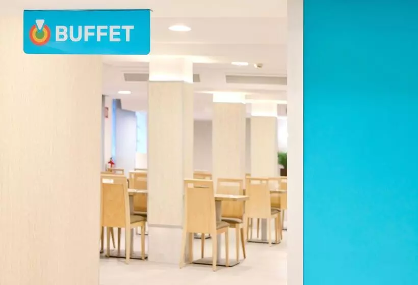 Hotelli Ahoi! Urban Beach