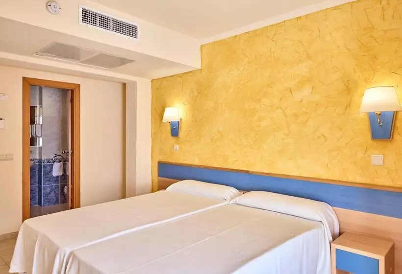 Hotelli Ahoi! Urban Beach