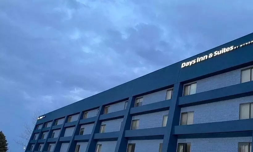 ホテル Days Inn By Wyndham Davenport