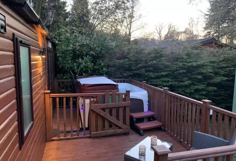 ホテル Stunning 3 Bed Lodge In Windermere