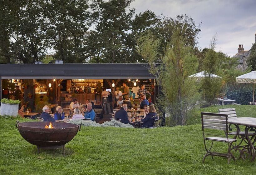 Hotel The Pig At Harlyn Bay   Cornwall